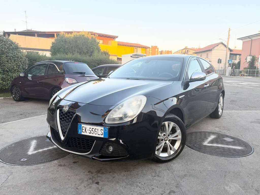 Alfa Romeo Giulietta 1.4 t Distinctive 120cv *POCHI KM*